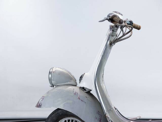 Piaggio Vespa 125
