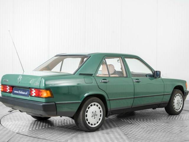 Mercedes-Benz 190 D 2.5