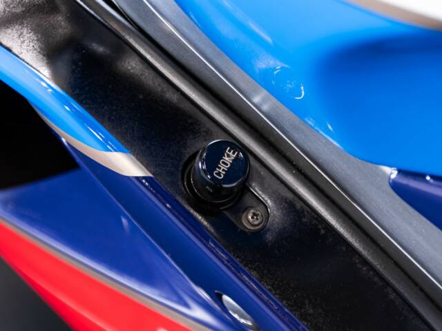 Honda VFR 750R RC 30