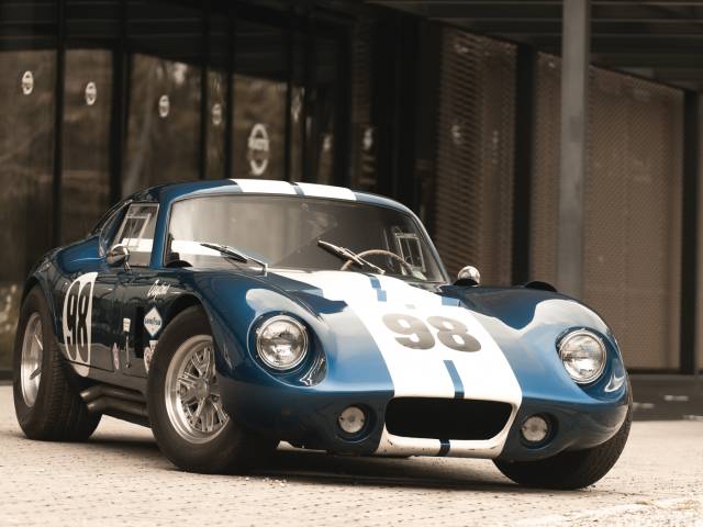 Immagine 1/49 di Shelby Daytona Cobra Coupe (1965)
