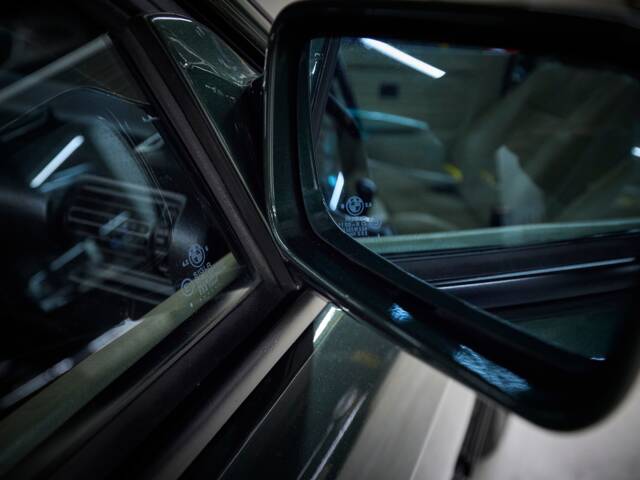 BMW 325i