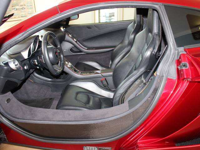 McLaren MP4-12C