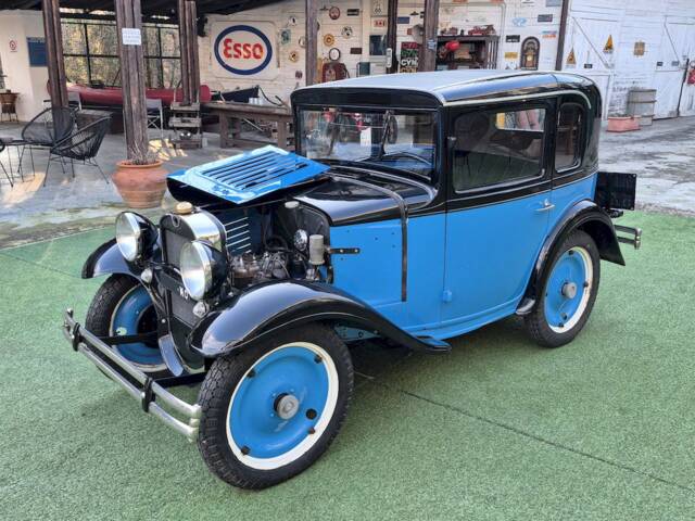 Austin 7 Saloon