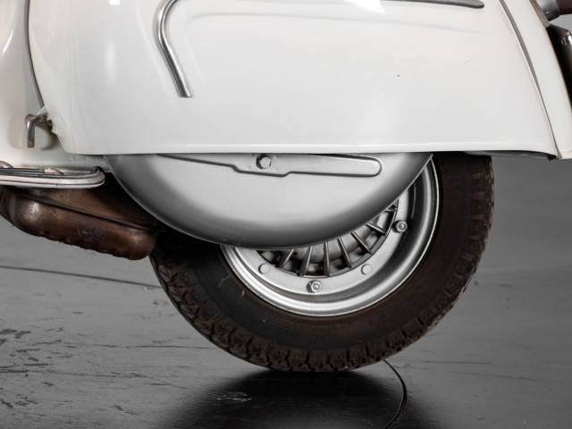 Piaggio Vespa 160 GS