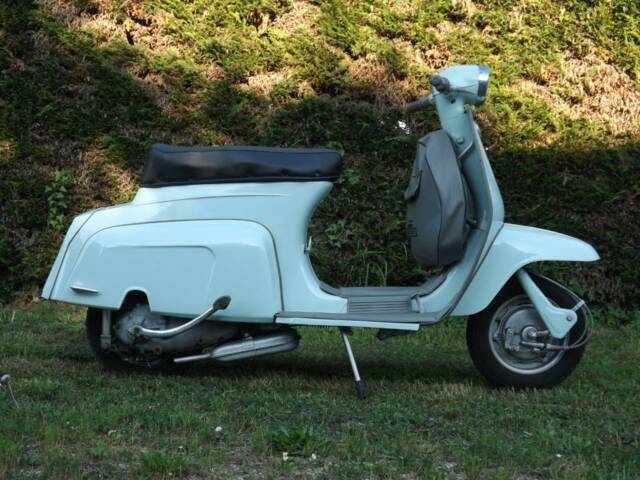 Innocenti Lambretta J50
