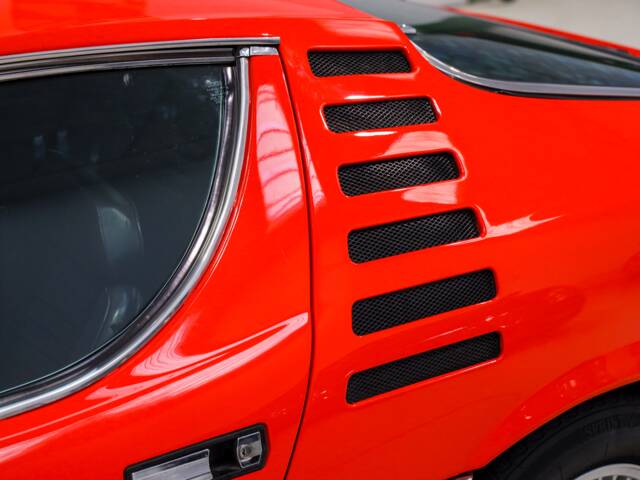 Alfa Romeo Montreal