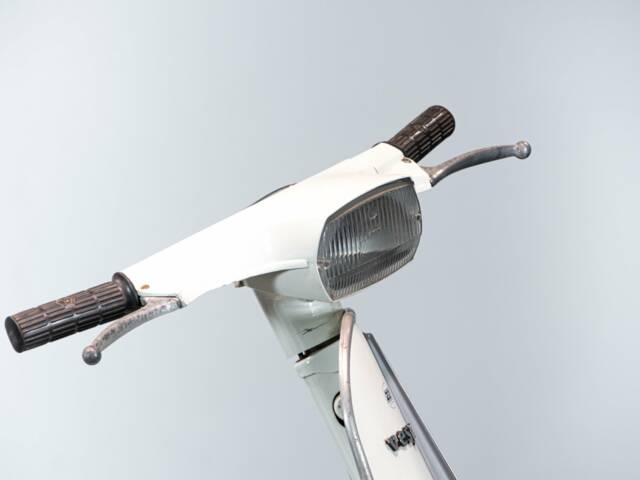 Piaggio Vespa 50 N Special