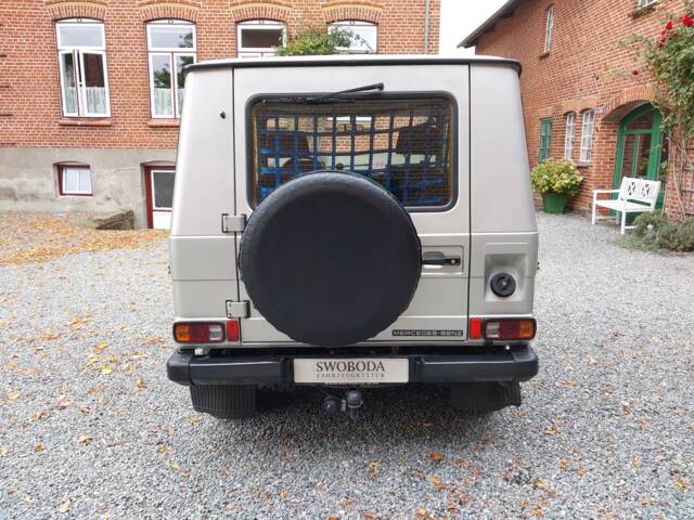 Mercedes-Benz 300 GD (SWB)