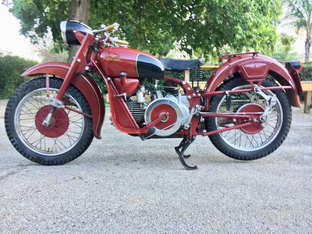 Imagen 1/9 de Moto Guzzi DUMMY (1952)