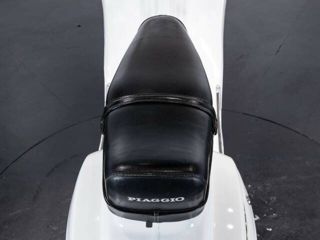 Piaggio Vespa 50 Special