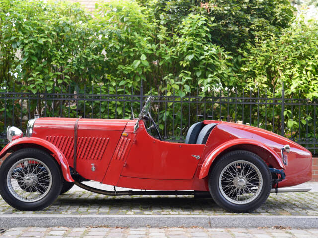 Singer 9 Sports