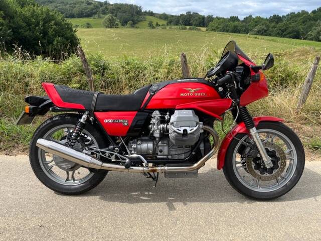 Moto Guzzi 850 LeMans III