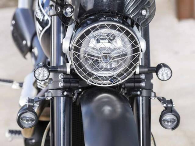 Triumph Scrambler 1200 Bond Edition