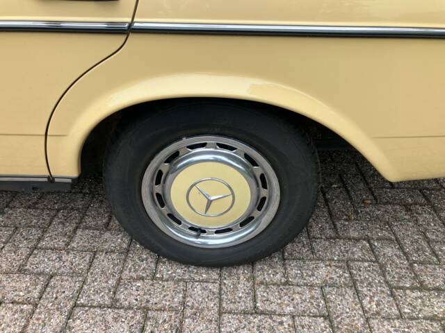 Mercedes-Benz 230 TE