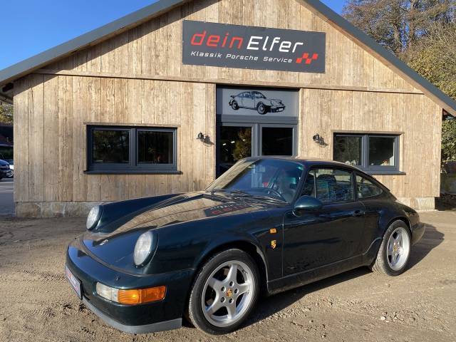 Porsche 911 Carrera 4