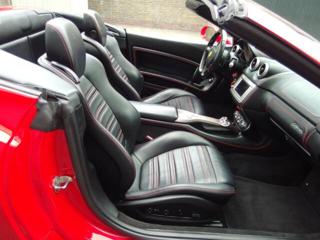 Ferrari California 30
