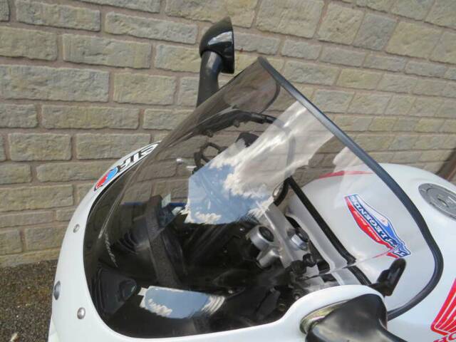 Honda CBR 900RR Fireblade
