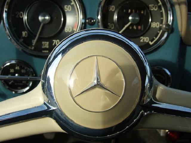 Mercedes-Benz 190 SL