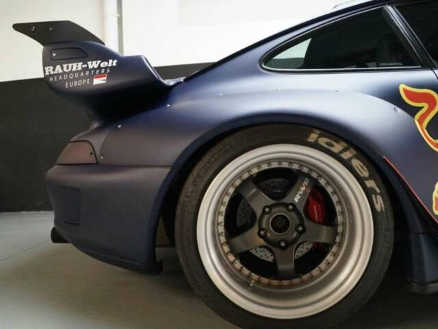 Porsche 911 Carrera