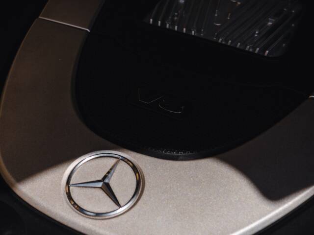 Mercedes-Benz SL 550