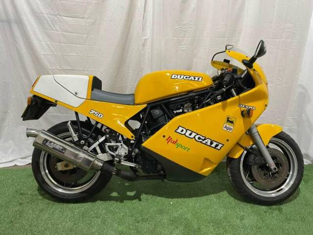 Image 1/29 of Ducati DUMMY (1990)