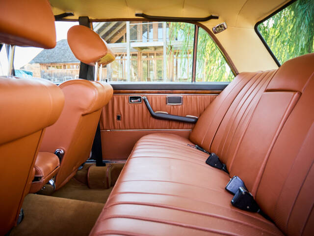Mercedes-Benz 300 SEL 4.5
