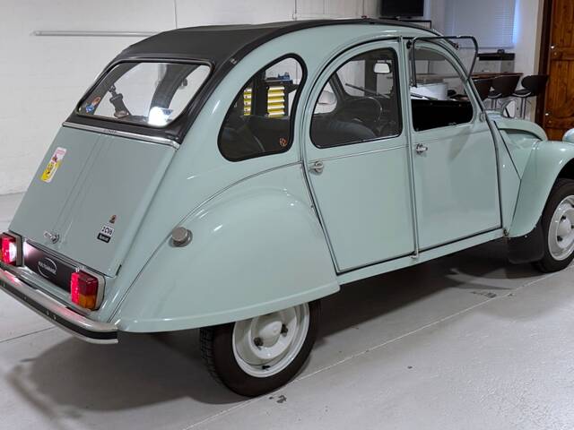 Citroën 2 CV 6