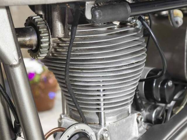 Norton Model 30 International