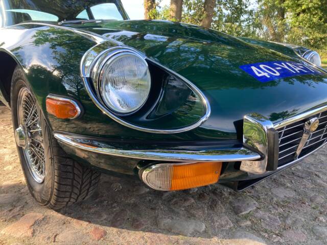 Jaguar E-Type V12 (2+2)