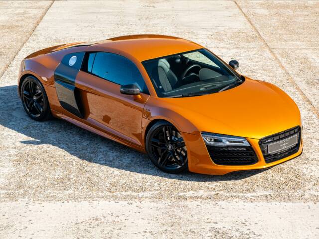 Audi R8 V10