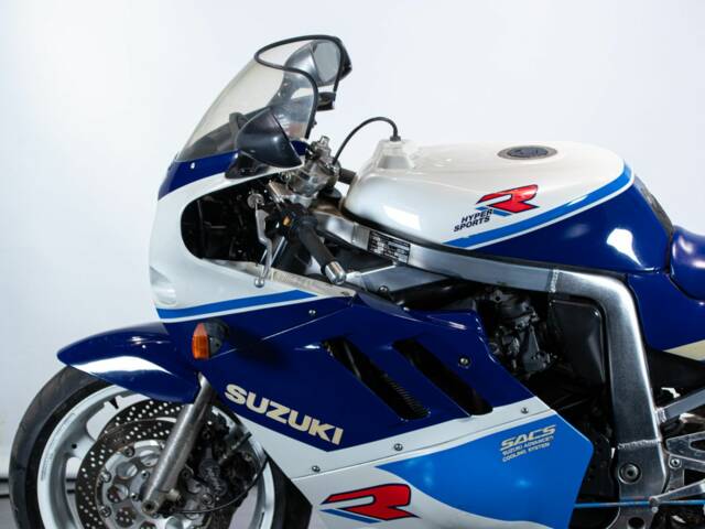 Suzuki GSX-R 750