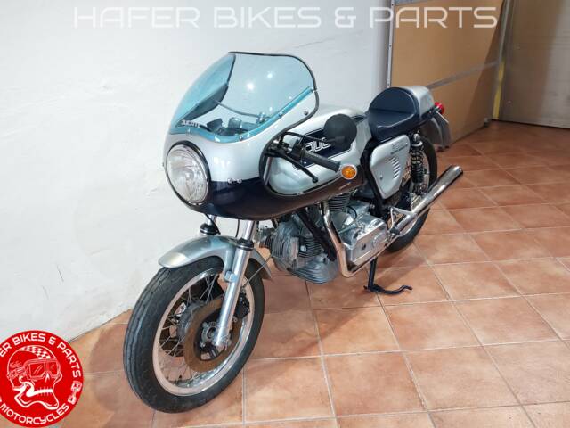 Ducati 900 SS