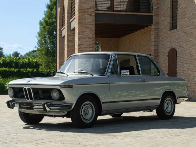 Image 1/50 de BMW 2002 tii (1975)