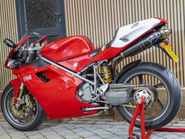 Ducati 996