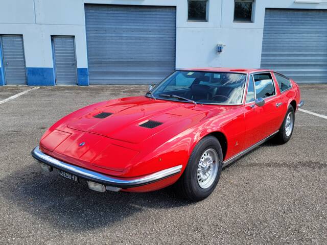 Maserati Indy 4200