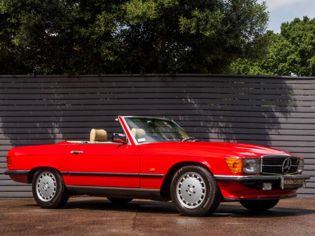 Bild 1/59 von Mercedes-Benz 300 SL (1989)