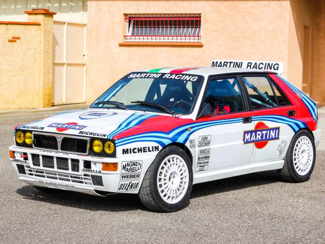 Image 1/62 of Lancia Delta HF Integrale Evoluzione I (1992)