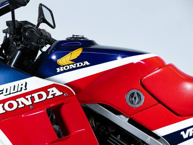 Honda VF 500 F