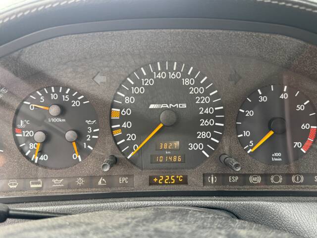 Mercedes-Benz SL 600 6.0 AMG