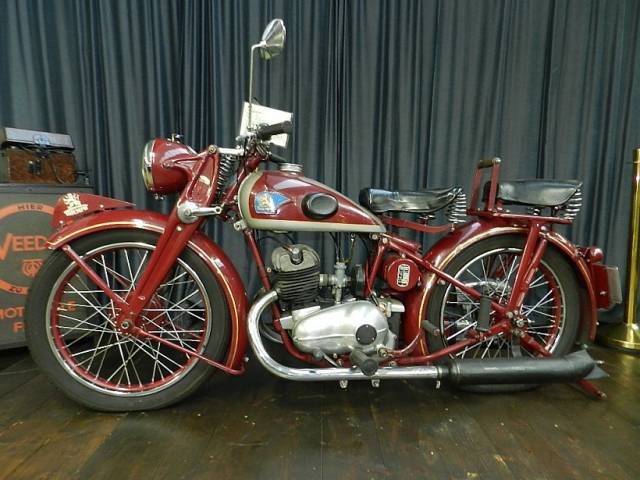 Afbeelding 1/9 van Triumph (TWN) DUMMY (1938)
