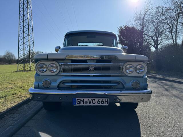 Dodge D 100