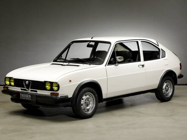 Image 1/24 de Alfa Romeo Alfasud 1.5 ti (1979)