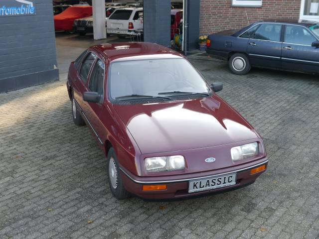 Immagine 1/34 di Ford Sierra 1.6 (1986)