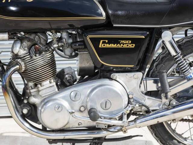 Norton Commando 750