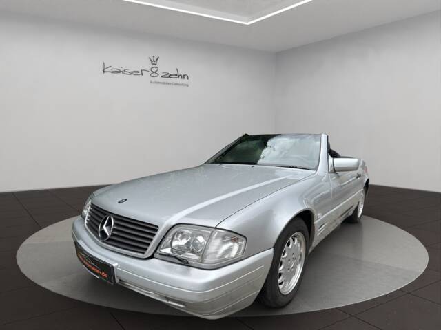 Imagen 1/19 de Mercedes-Benz SL 320 (1998)