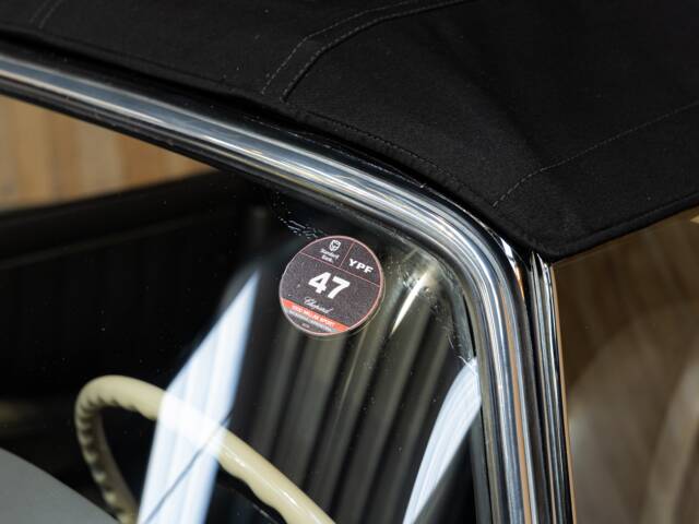 Mercedes-Benz 300 SL Roadster