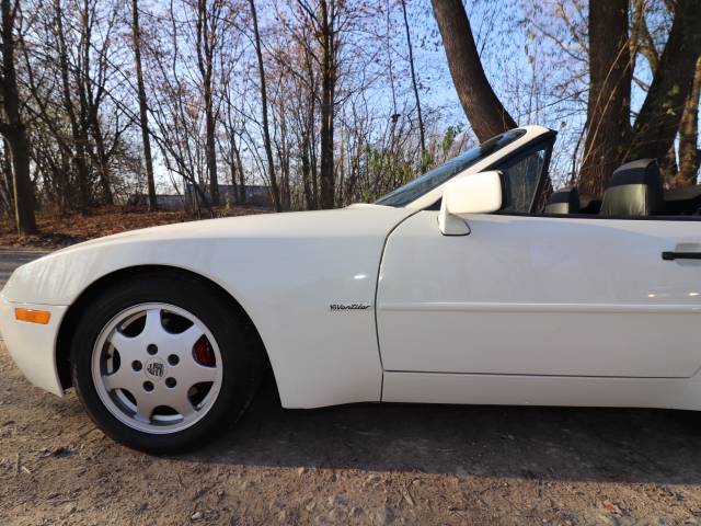 Porsche 944 S2 - Seite