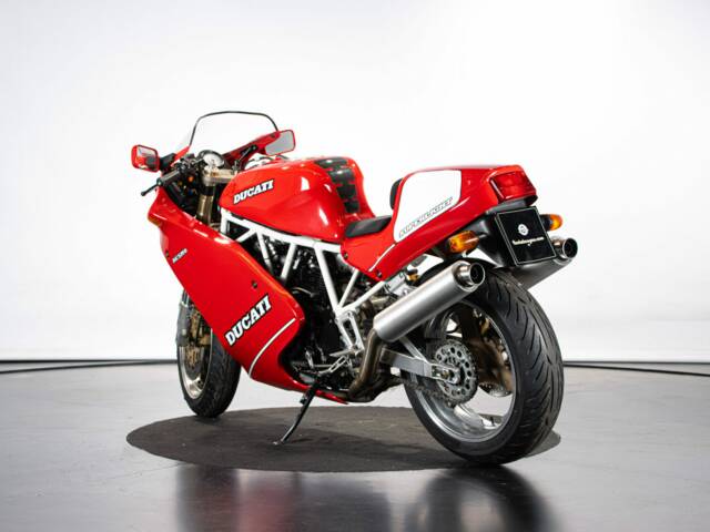 Ducati 900 SS
