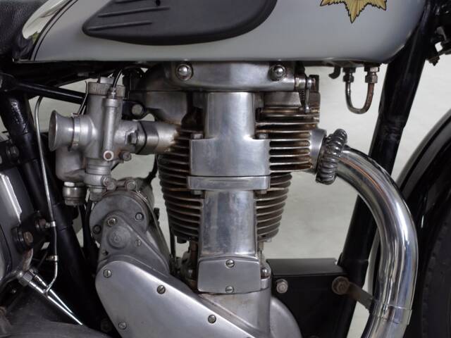 BSA M 24 Gold Star