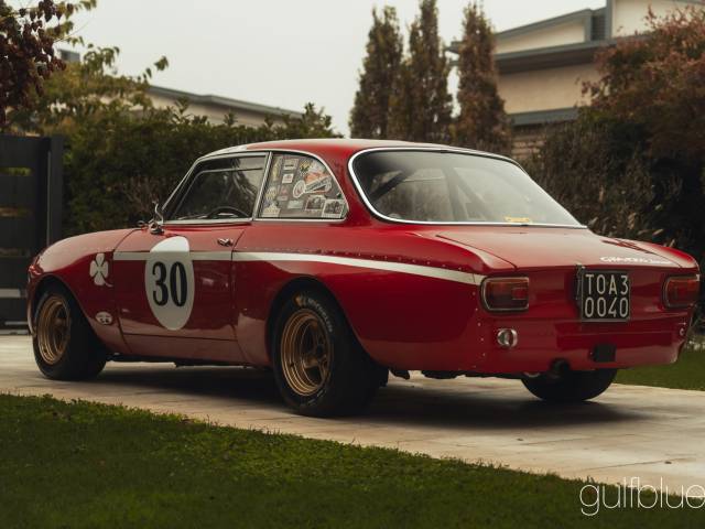 Alfa Romeo Giulia GTA 1300 Junior